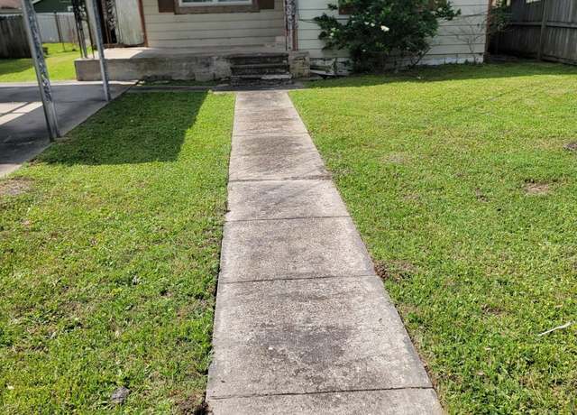 Property at 1106 12th St, Galena Park, TX 77547, 3 beds, 2 baths