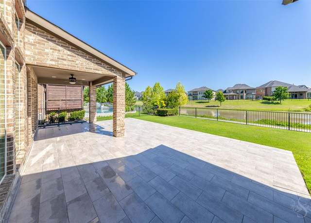 Property at 28426 Evergreen Cove Ln, Fulshear, TX 77441, 5 beds, 4.5 baths