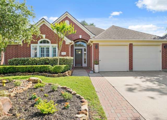 Property at 3718 Paigewood Dr, Pearland, TX 77584, 4 beds, 2 baths