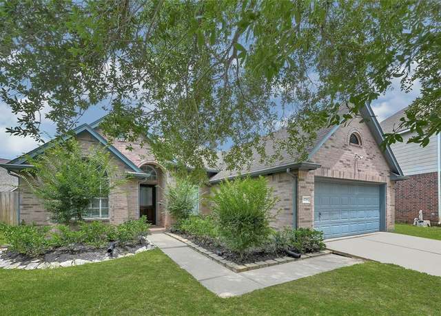 Property at 4719 Mason Ct, Sugar Land, TX 77479, 4 beds, 2 baths