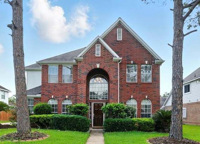 Property at 2426 Hanston Ct, Pearland, TX 77584, 4 beds, 2.5 baths
