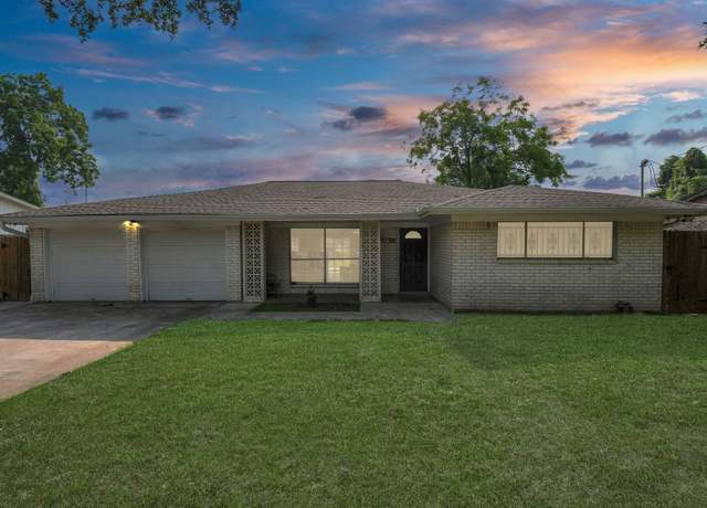 Property at 6814 Della St, Houston, TX 77093, 3 beds, 1.5 baths