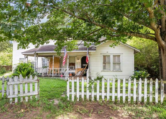 Property at 31730 Waller Tomball Rd, Waller, TX 77484, 5 beds, 3 baths