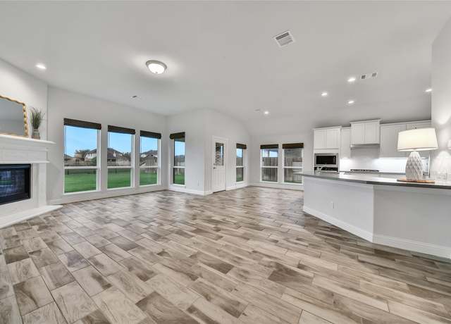 Property at 12002 Champions Forest Dr, Mont Belvieu, TX 77535, 4 beds, 2.5 baths