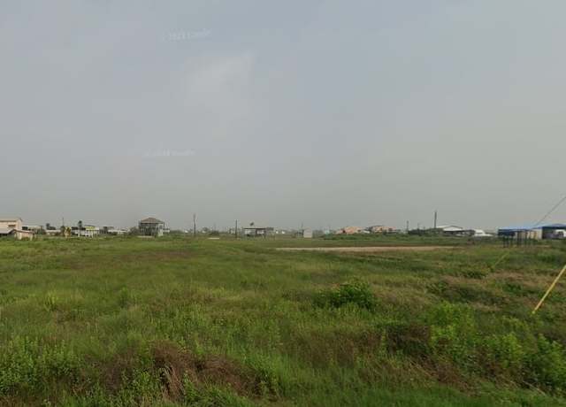 Property at 6160 Pompano St, Sargent, TX 77414