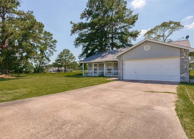 Property at 129 Coral Gables, Trinity, TX 75862, 3 beds, 2 baths