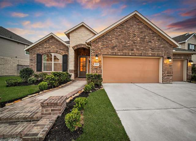 Property at 15007 Red Buckeye Dr, Cypress, TX 77433, 3 beds, 2 baths