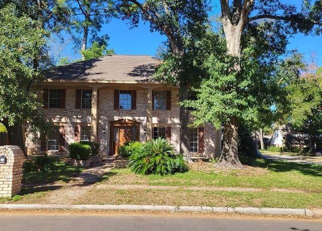 Property at 802 Marne Ln, Houston, TX 77090, 4 beds, 2.5 baths