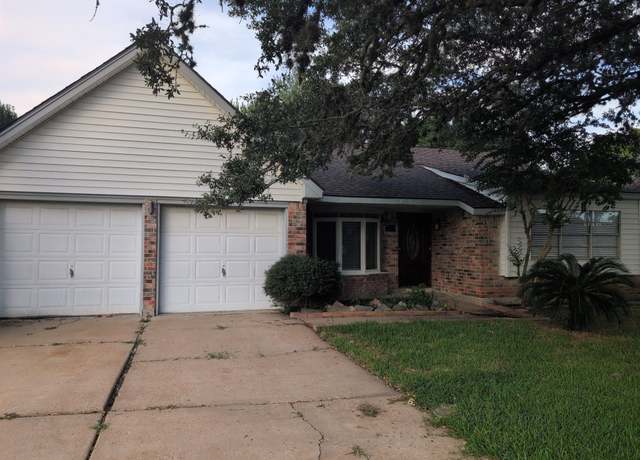 Property at 723 Martin Ln, Missouri City, TX 77489, 3 beds, 2 baths