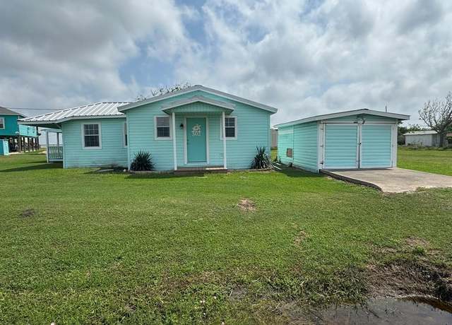 Property at 302 2nd St, Palacios, TX 77465, 2 beds, 1 bath