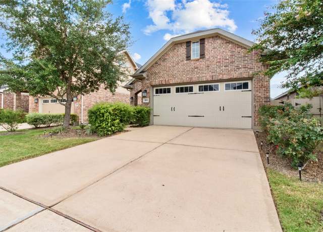 Property at 1611 Summer City Dr, Houston, TX 77047, 3 beds, 2 baths