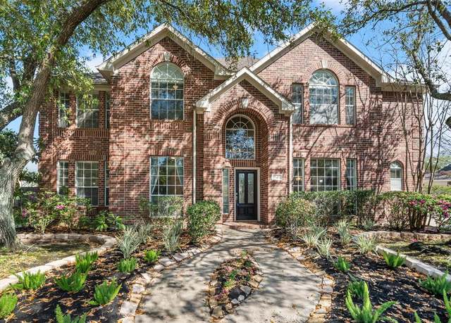Property at 15414 Tutbury Cir, Houston, TX 77044, 5 beds, 4 baths