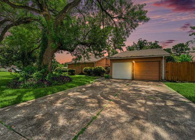 Property at 15614 Golden Eagle Dr, Humble, TX 77396, 3 beds, 2 baths