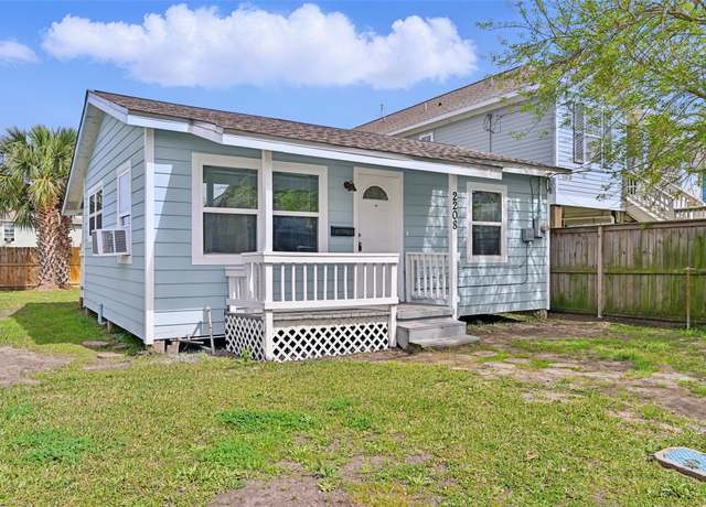 Property at 2208 Victory St, Galveston, TX 77551, 2 beds, 1 bath