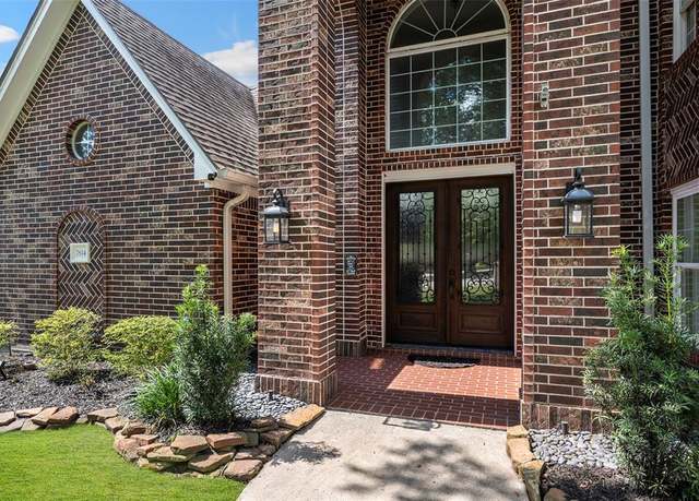 Property at 7814 Magnolia Cove Ct, Houston, TX 77346, 4 beds, 2.5 baths