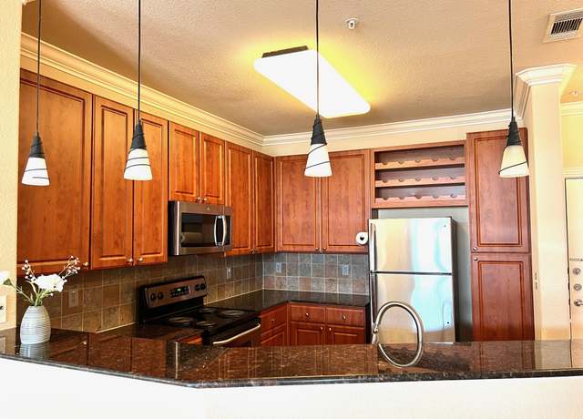 Property at 1711 Old Spanish Trl #423, Houston, TX 77054, 1 bed, 1 bath