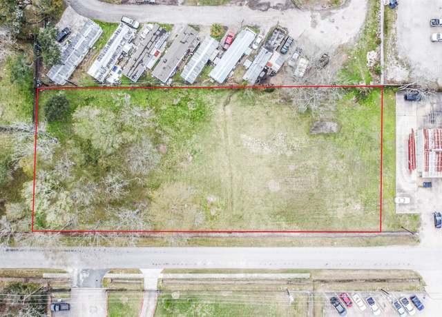 Property at 205 Reynolds Ave, League City, TX 77573