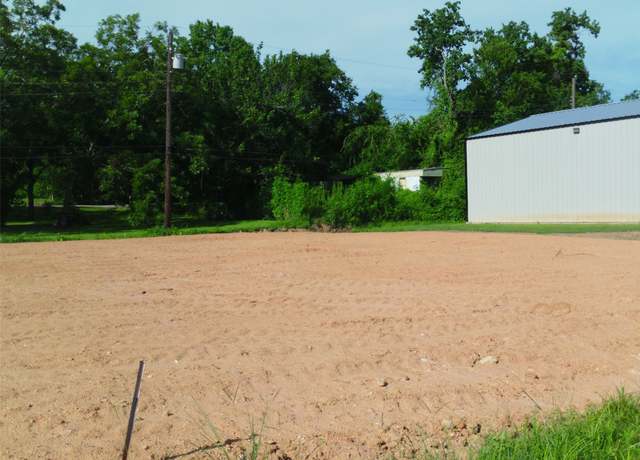 Property at TBD Pine St, Willis, TX 77318