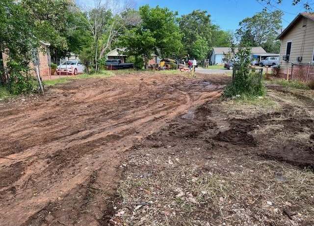 Property at 617 Lenox St, Waco, TX 76704