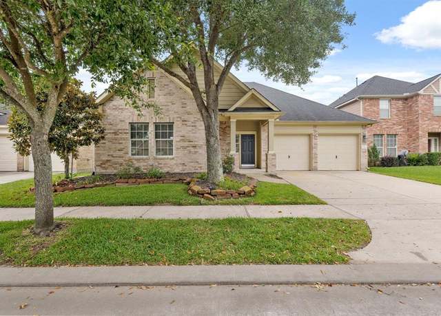 Property at 12906 Leafy Shores Dr, Houston, TX 77044, 3 beds, 2 baths