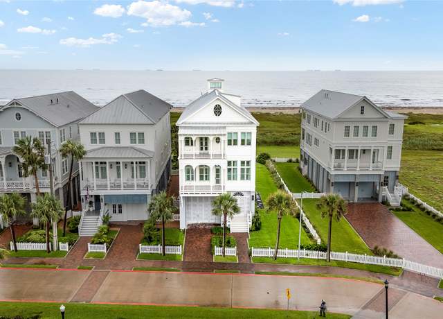 Property at 2425 E Seaside Dr, Galveston, TX 77550, 5 beds, 4.5 baths