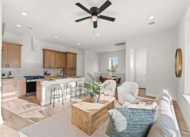 Property at 6515 Old Olive Tree Dr, Houston, TX 77091, 3 beds, 2.5 baths