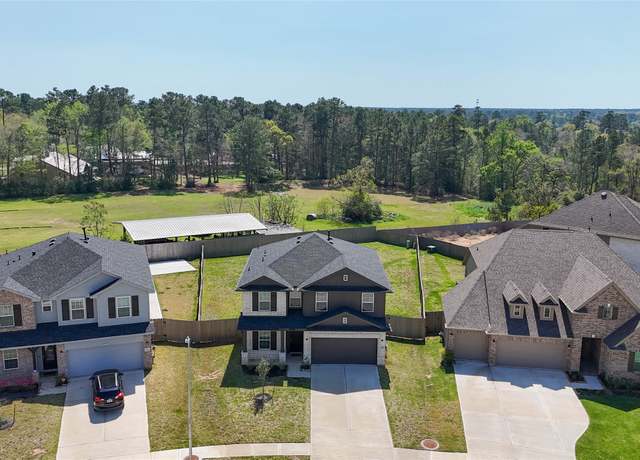 Property at 30208 Arnold Branch Dr, Magnolia, TX 77355, 4 beds, 2.5 baths