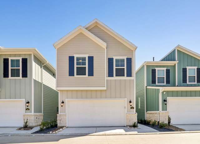 Property at 558 Avisa Dr, Kemah, TX 77565, 3 beds, 2.5 baths
