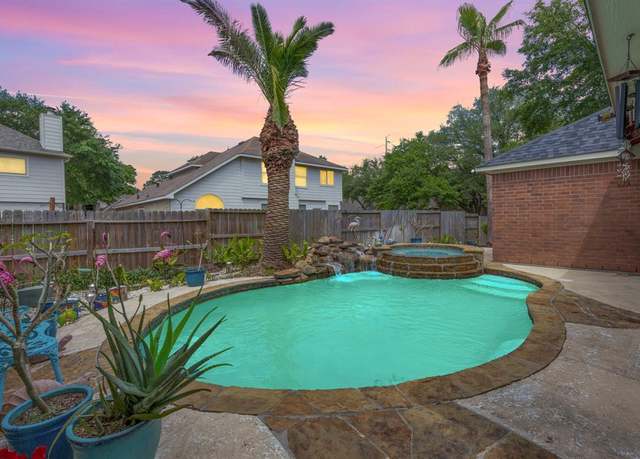 Property at 5707 Kelly Mill Ln, Humble, TX 77346, 4 beds, 2 baths