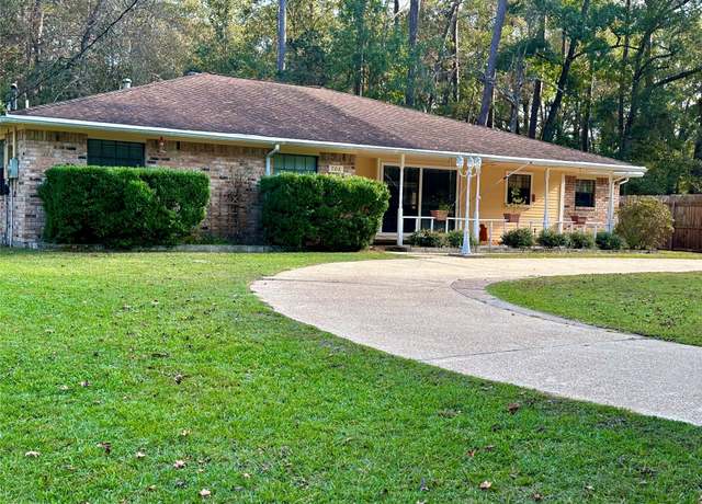 Property at 706 E Wildwood, Village Mills, TX 77663, 4 beds, 2 baths