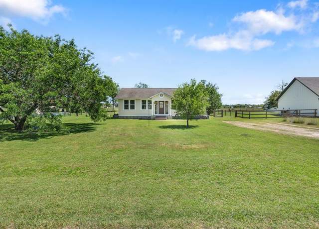 Property at 109 Kovar St, Snook, TX 77879, 2 beds, 1 bath