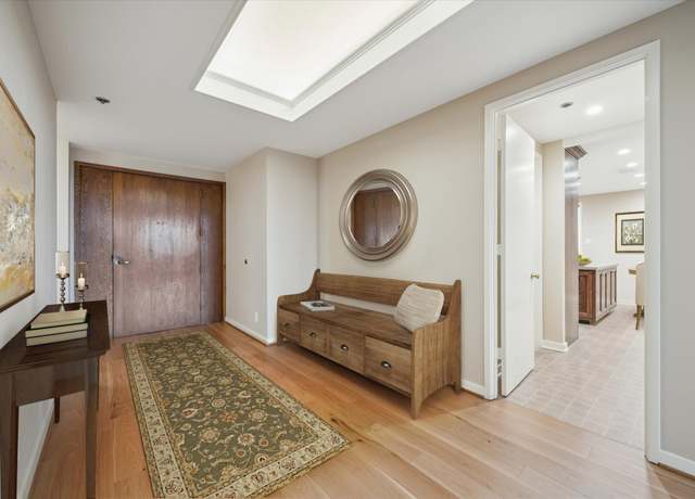 Property at 5555 Del Monte Dr #807, Houston, TX 77056, 3 beds, 3.5 baths