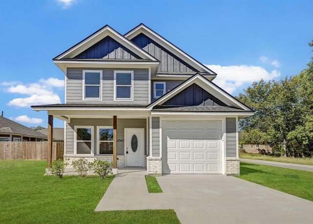 Property at 1045 Miller St, Beaumont, TX 77701, 3 beds, 2.5 baths