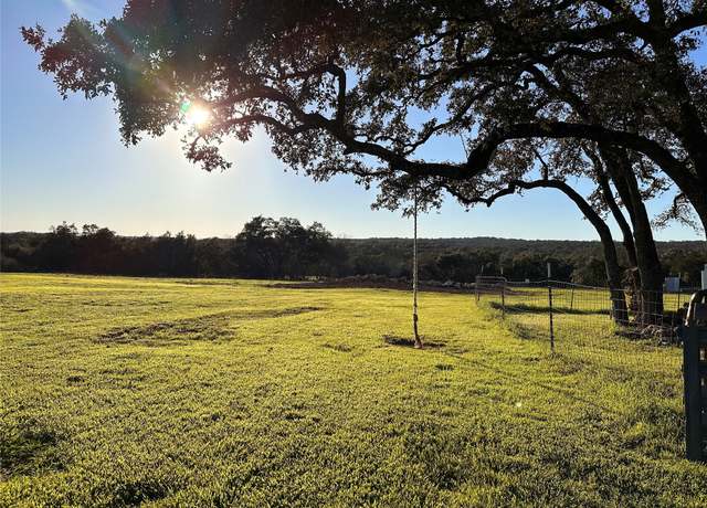 Property at 127 Eden Ranch Dr, Canyon Lake, TX 78133, 4 beds, 3 baths