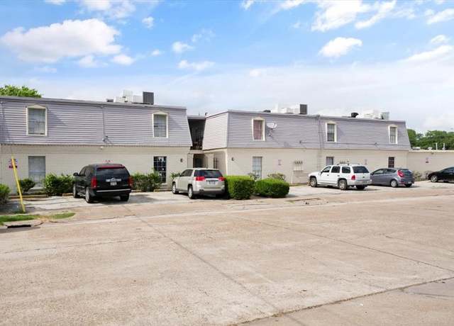 Property at 4910 Saxon Dr #12, Houston, TX 77092