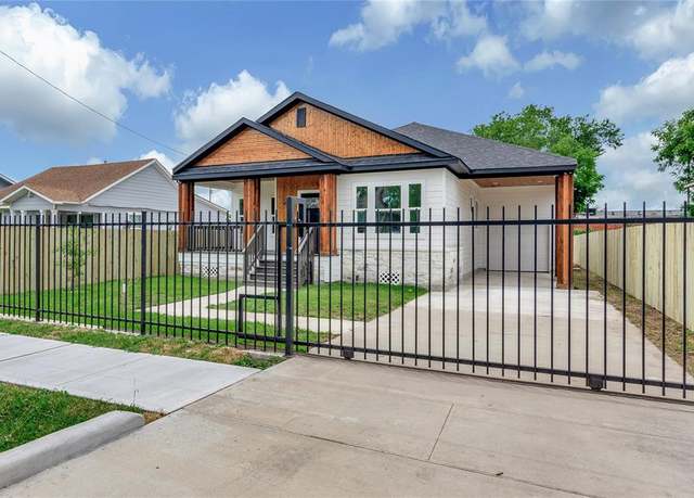 Property at 4014 Linder St, Houston, TX 77026, 3 beds, 2 baths