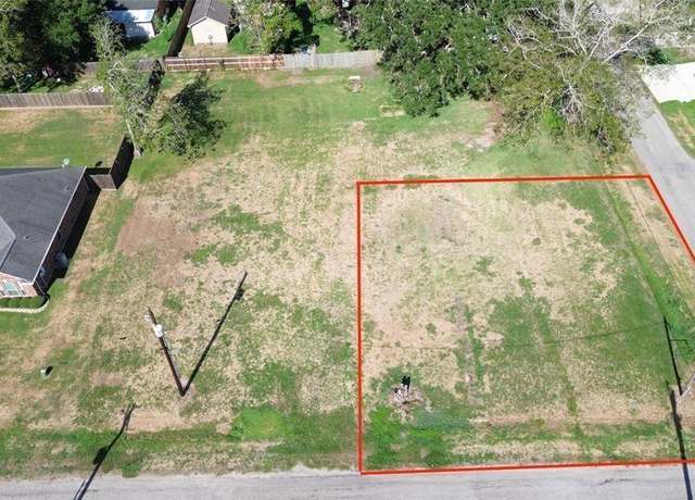 Property at 0 4th St And Holly, Sweeny, TX 77480