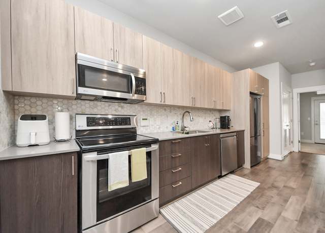 Property at 4819 Caroline St #102, Houston, TX 77004, 1 bed, 1 bath