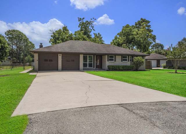 Property at 902 N Lane Rd, Texas City, TX 77591, 4 beds, 2 baths