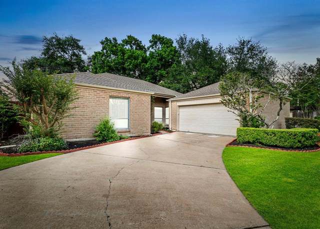Property at 11306 Ella Lee Ln, Houston, TX 77077, 4 beds, 2 baths