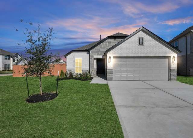 Property at 12903 Kingsford Pines Dr, Humble, TX 77346, 3 beds, 2 baths