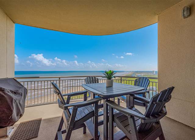 Property at 801 E Beach Dr Unit TW2108, Galveston, TX 77550, 3 beds, 2.5 baths