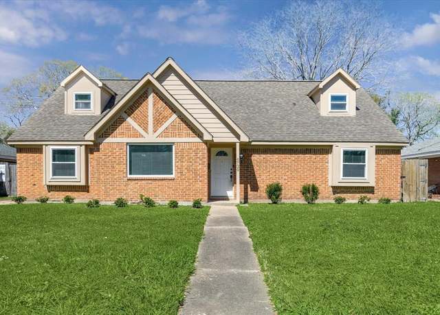 Property at 5730 Cartagena St, Houston, TX 77035, 5 beds, 2 baths