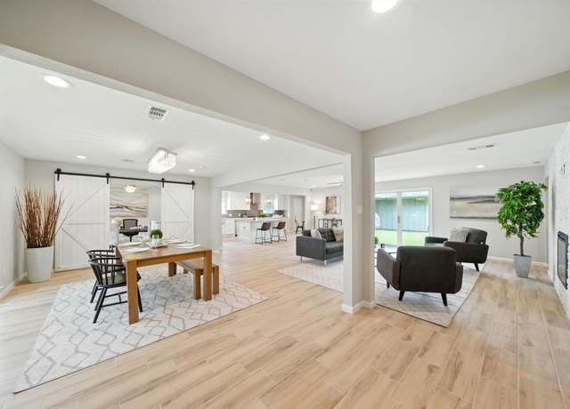 Property at 4003 Mischire Dr, Houston, TX 77025, 3 beds, 2.5 baths