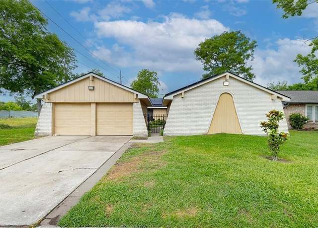 Property at 11203 Rousseau Dr, Houston, TX 77065, 3 beds, 2 baths