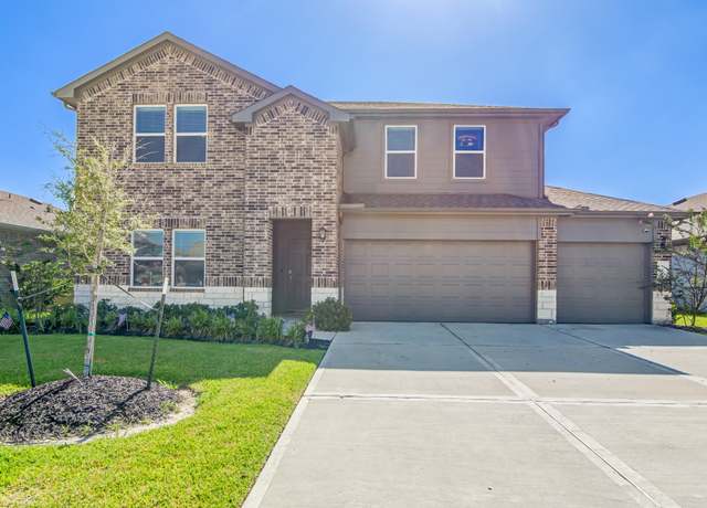 Property at 949 Neches Ln, Dayton, TX 77535, 4 beds, 2.5 baths