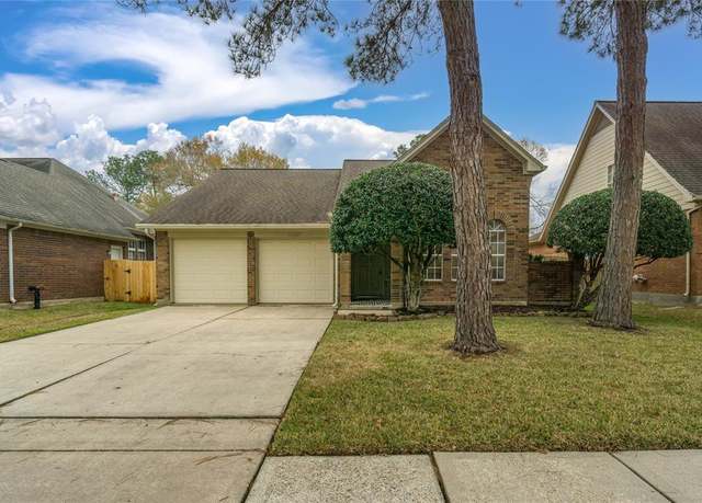 Property at 14207 Sun Harbor Dr, Houston, TX 77062, 3 beds, 2 baths