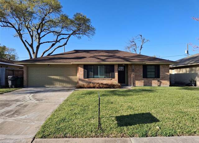 Property at 5118 Viking Dr, Houston, TX 77092, 3 beds, 2 baths