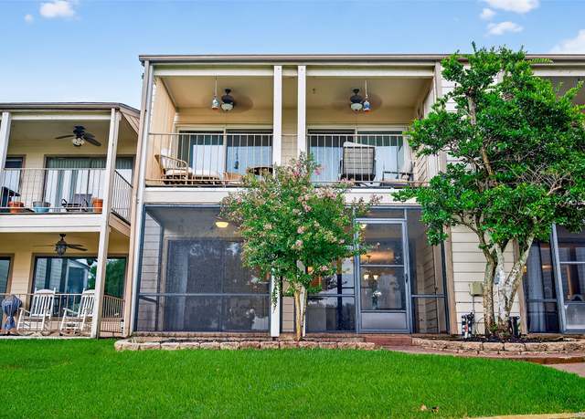 Property at 102-E Lakeview Ter, Conroe, TX 77356, 1 bed, 1 bath