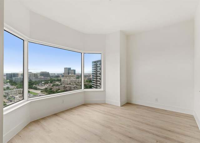 Property at 2001 Holcombe Blvd #1905, Houston, TX 77030, 2 beds, 2 baths